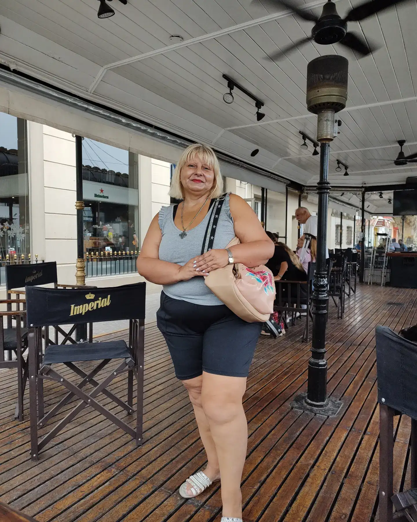 16 Plus Size Petite Women Over 50 Outfit Ideas You Need to Try 2 plus size petite women over 50 outfit ideas
