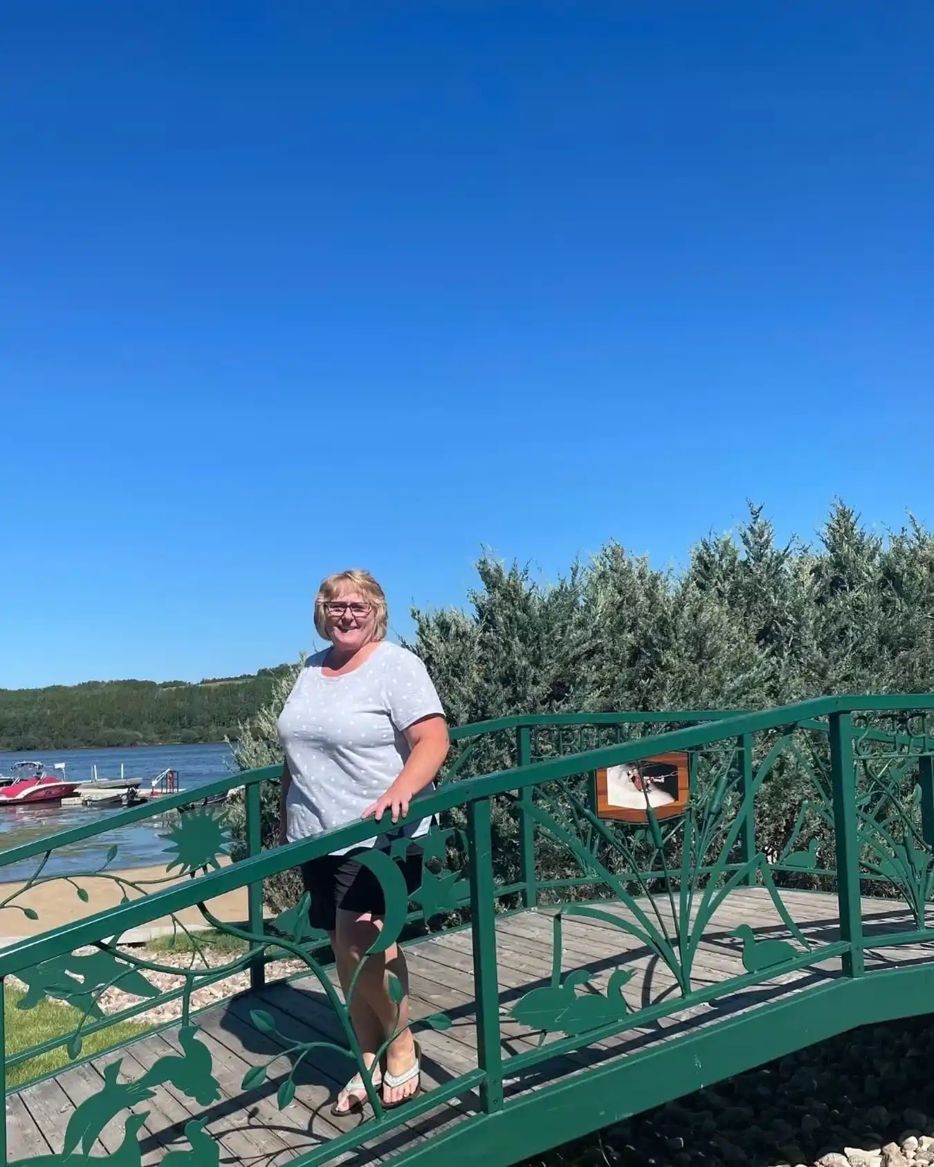 16 Plus Size Petite Women Over 50 Outfit Ideas You Need to Try 5 plus size petite women over 50 outfit ideas