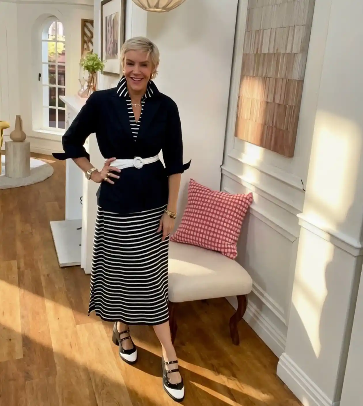 professional outfits for plus size petite women over 50