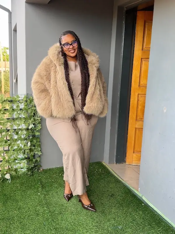 winter fashion for short curvy women over 50