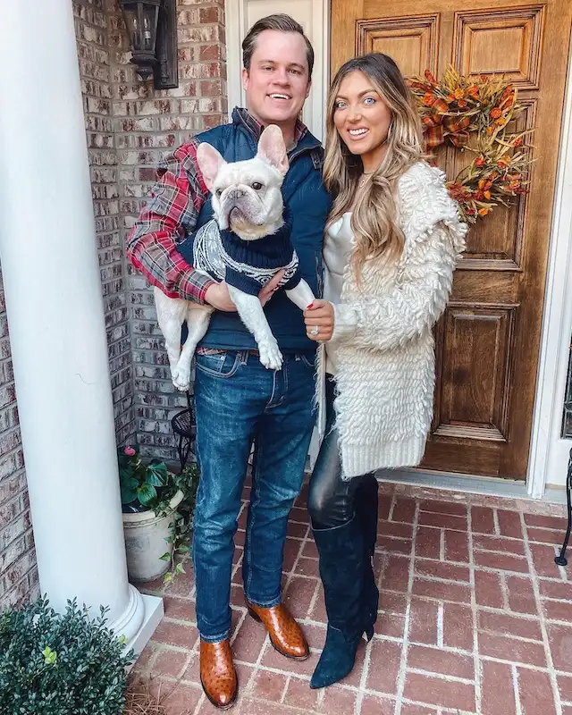 thanksgiving family photo outfits for plus size women