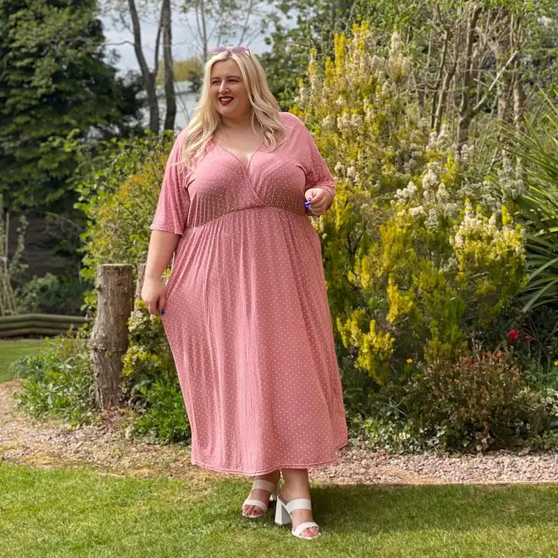 20 Florida Outfits for Plus Size Petite Women Over 50 (Snowbird-Approved) 8 Florida outfits for plus size petite women over 50