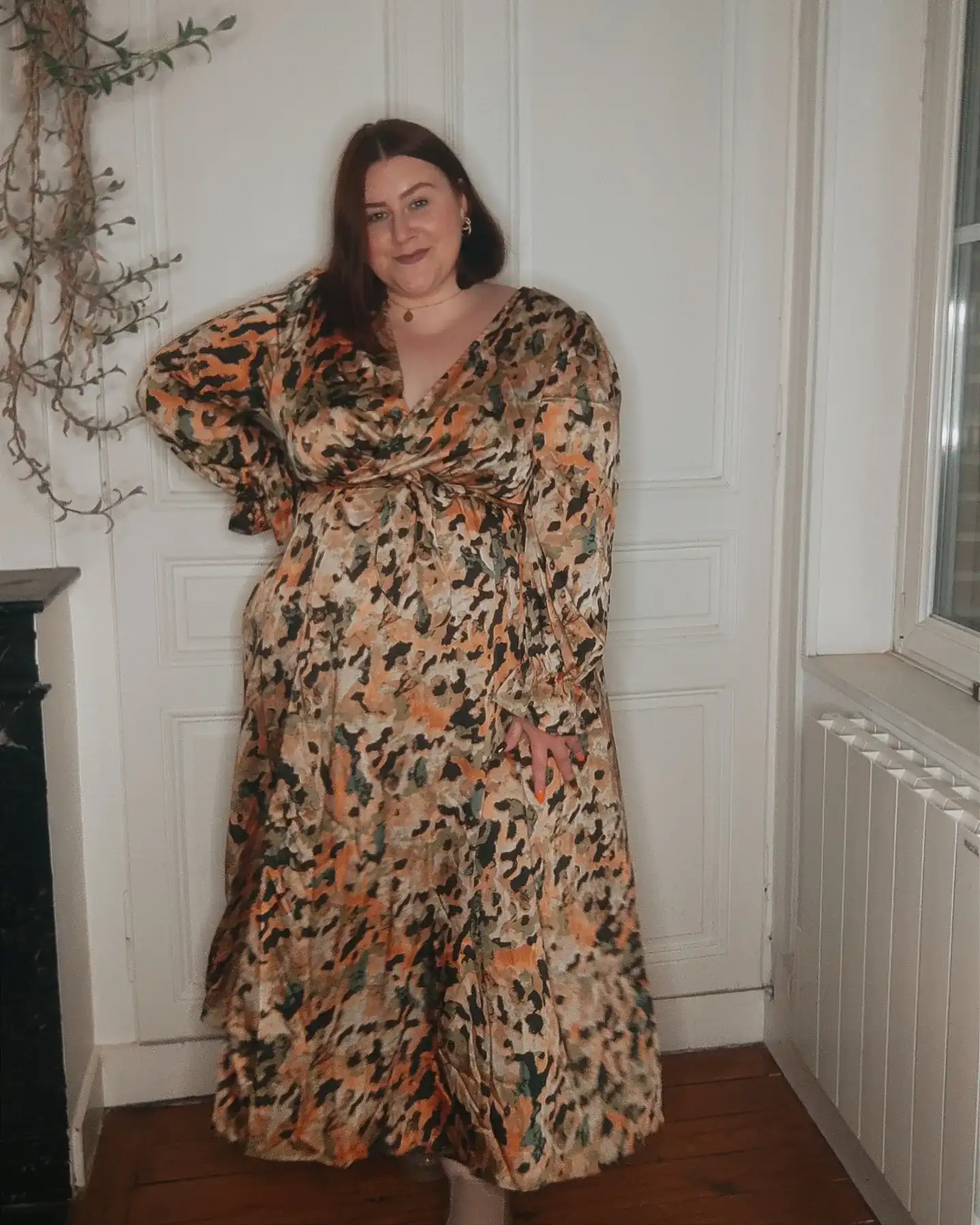 22 Outfits That Hide the Belly for Plus Size Petite Women Over 50 19 outfits that hide belly plus size petite women over 50