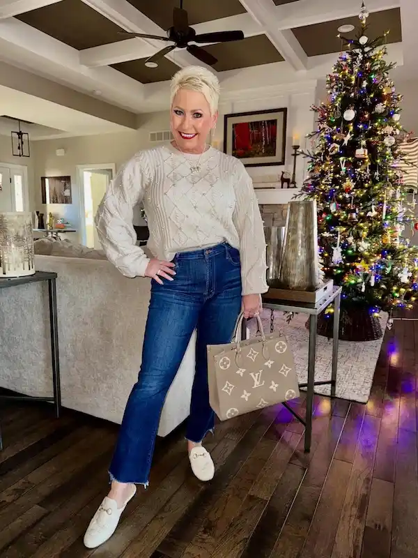 Christmas outfits for plus size petite women over 50