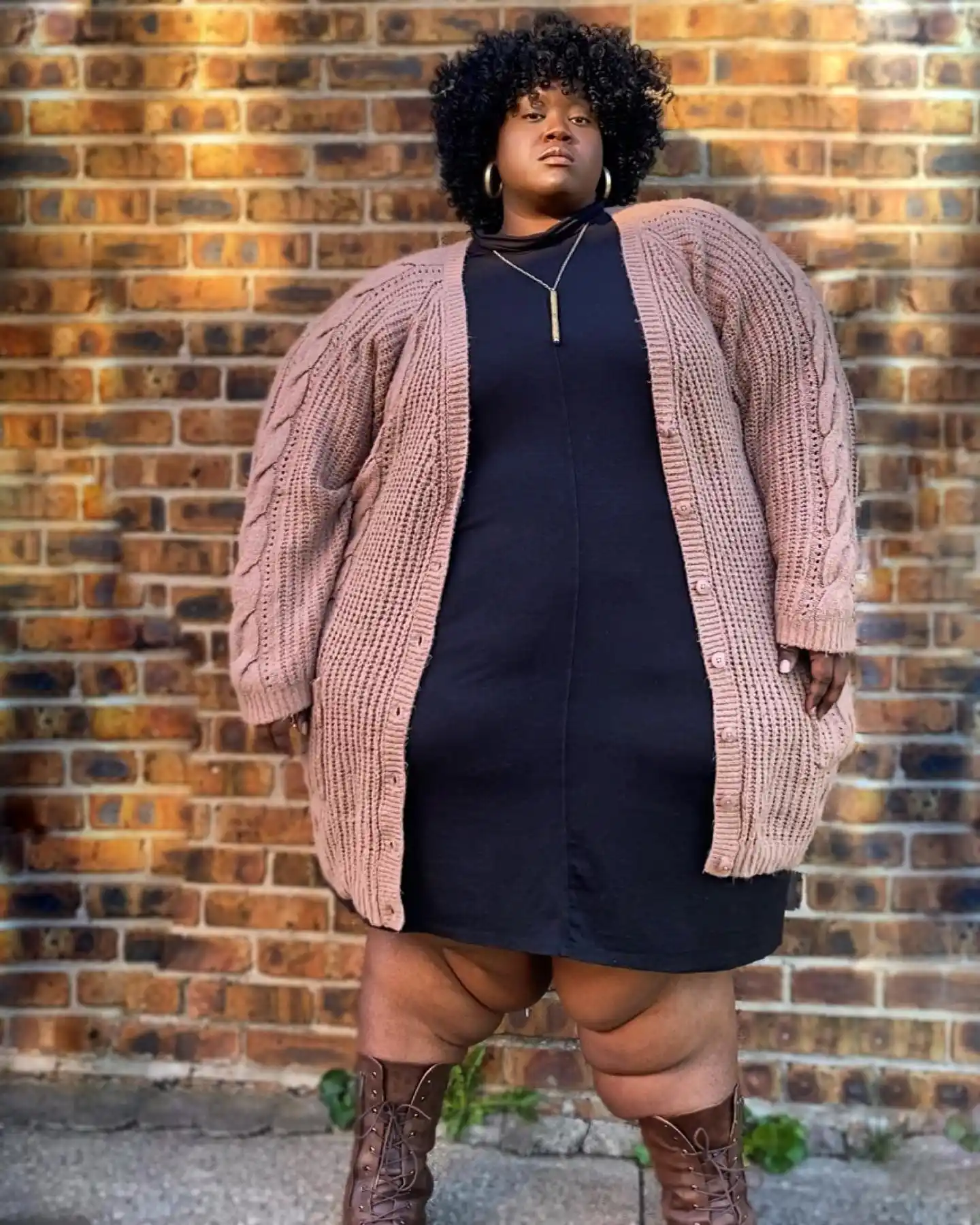 18 Cardigan Outfits for Plus Size Petite Women Over 50 That Feel Cozy and Chic 9 cardigan outfits for plus size petite women over 50