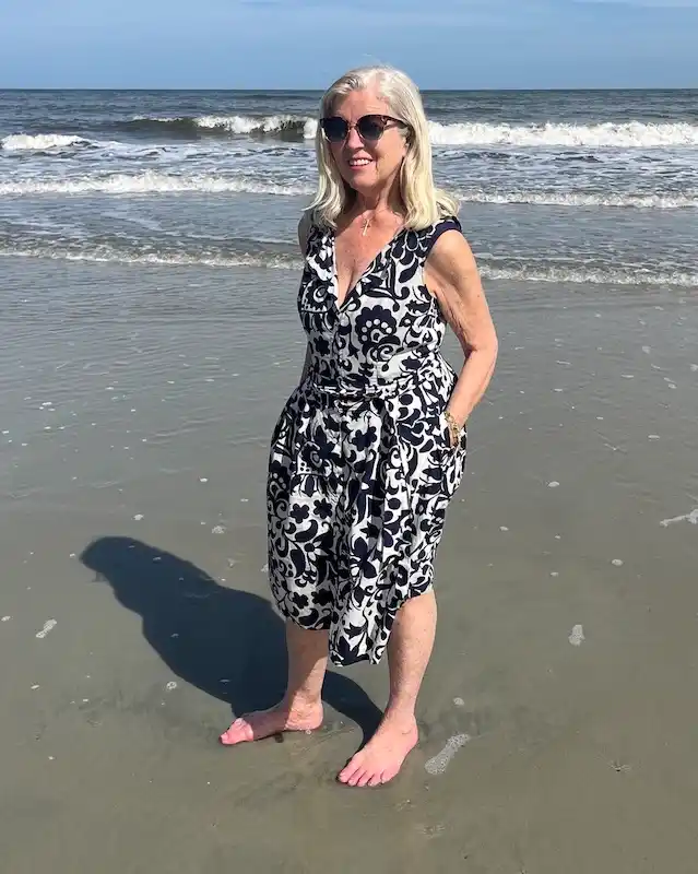 20 Florida Outfits for Plus Size Petite Women Over 50 (Snowbird-Approved) 3 Florida outfits for plus size petite women over 50
