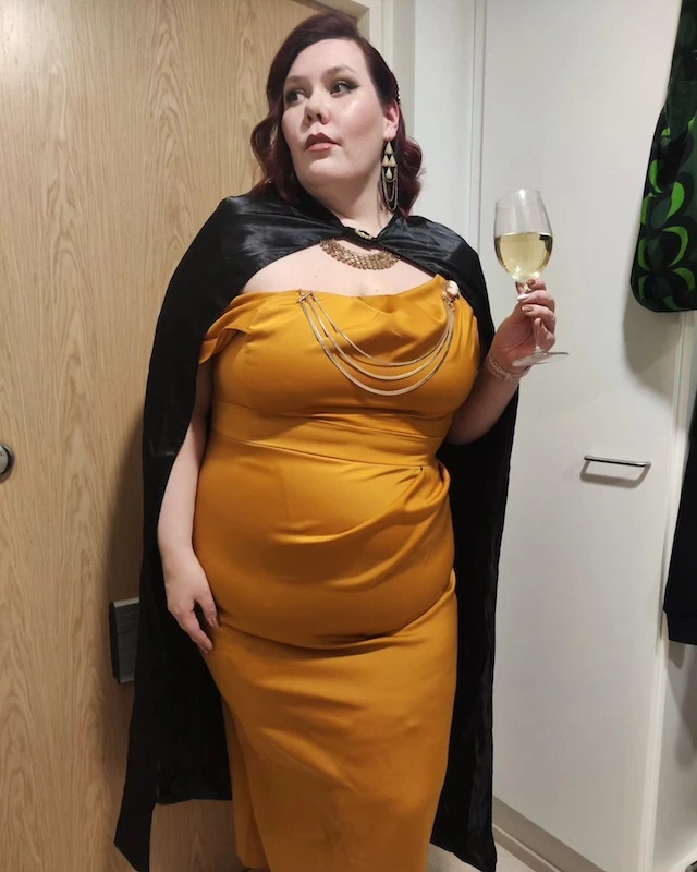 plus size halloween costumes for women over 50