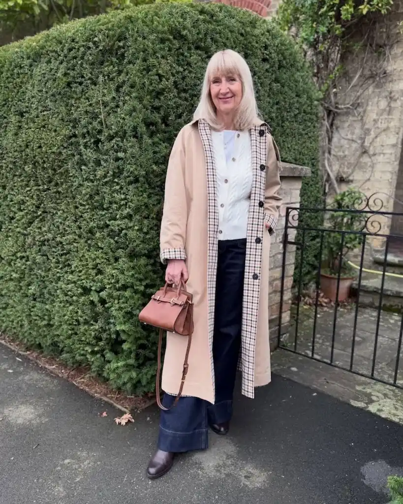 17 Trench Coat Outfits for Plus Size Petite Women Over 50 5 trench coat outfits for plus size petite women over 50