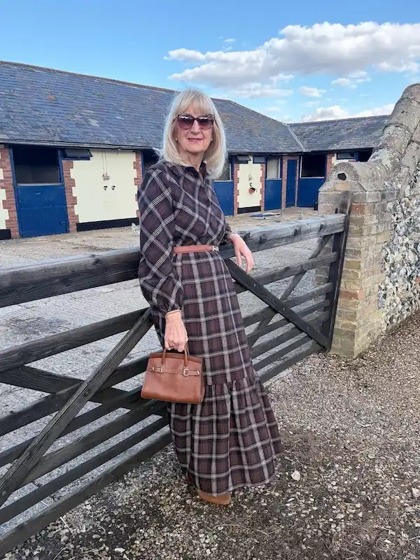 plaid christmas outfits for petite plus size women over 50