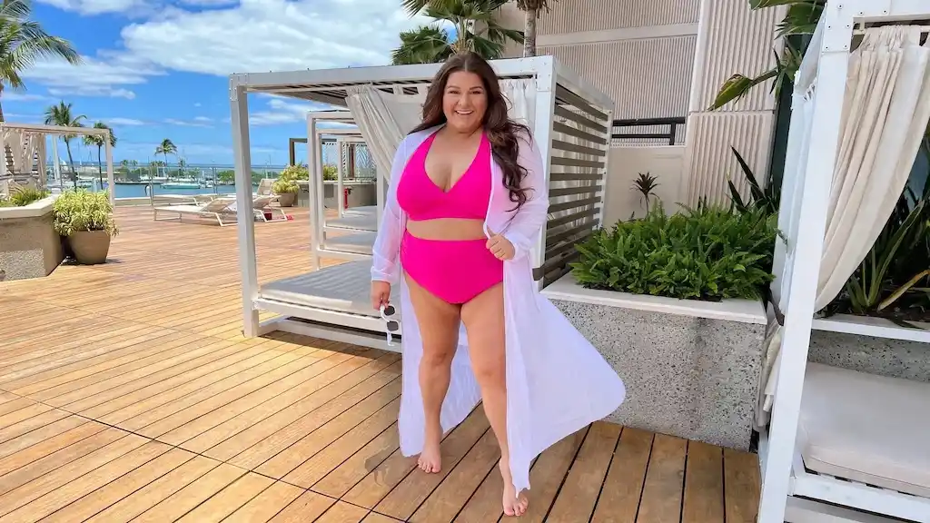 what to wear to the beach plus size petite over 50