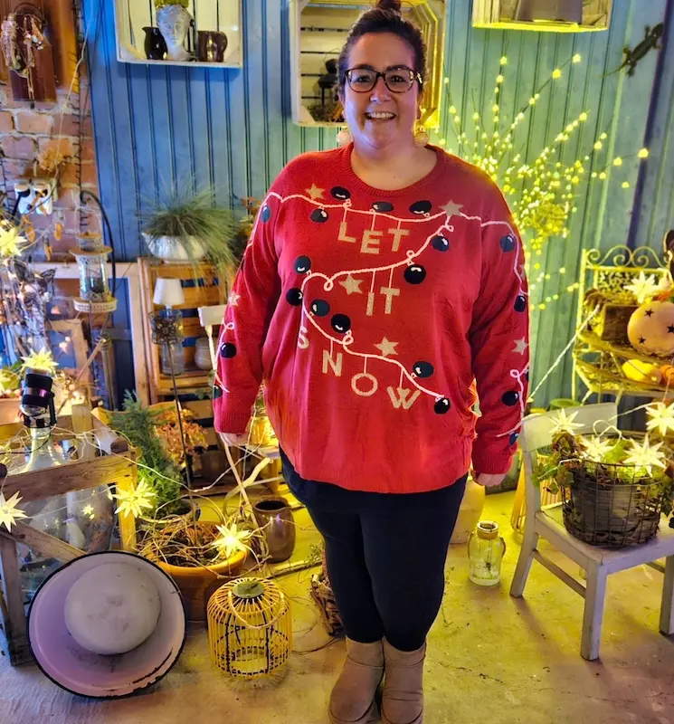 20 Ugly Christmas Sweater Party Outfits for Plus Size Women Over 50 8 ugly christmas sweater party outfits for plus size women over 50