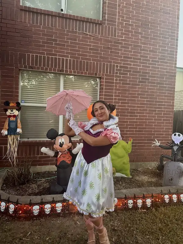 13 Halloween Costume Ideas for Grandma 3 halloween costume ideas for grandma