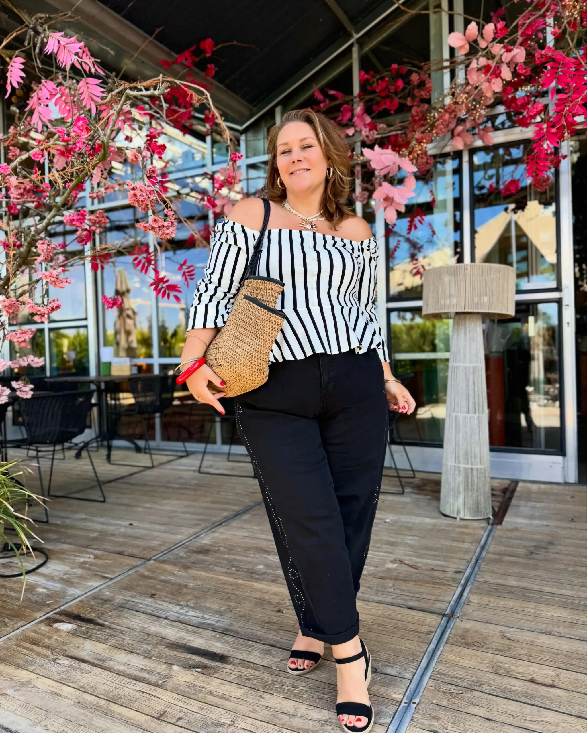 18 Most Flattering Outfits for Plus Size Petite Women Over 50 6 flattering outfits for plus size petite women over 50