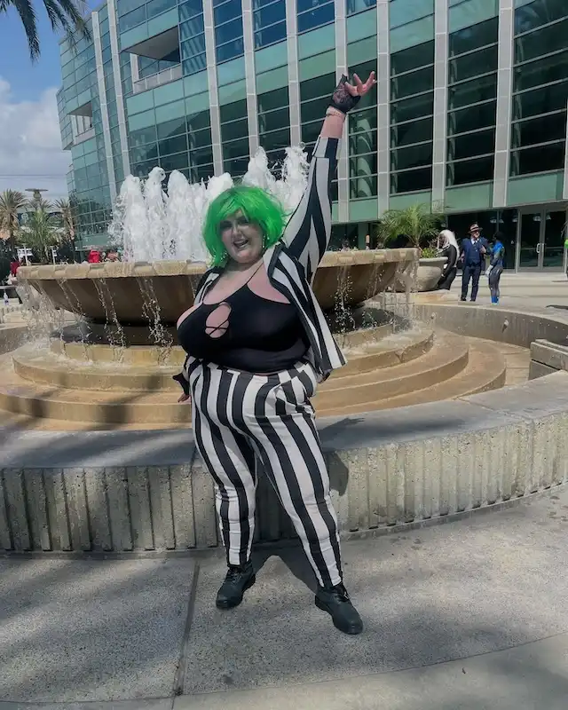 plus size halloween costumes for women over 50