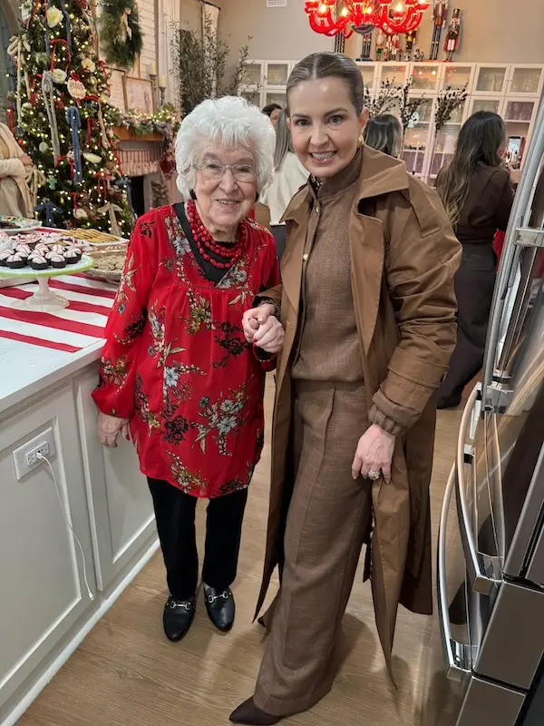21 Thanksgiving Outfit Ideas for Grandma 6 thanksgiving outfit ideas for grandma