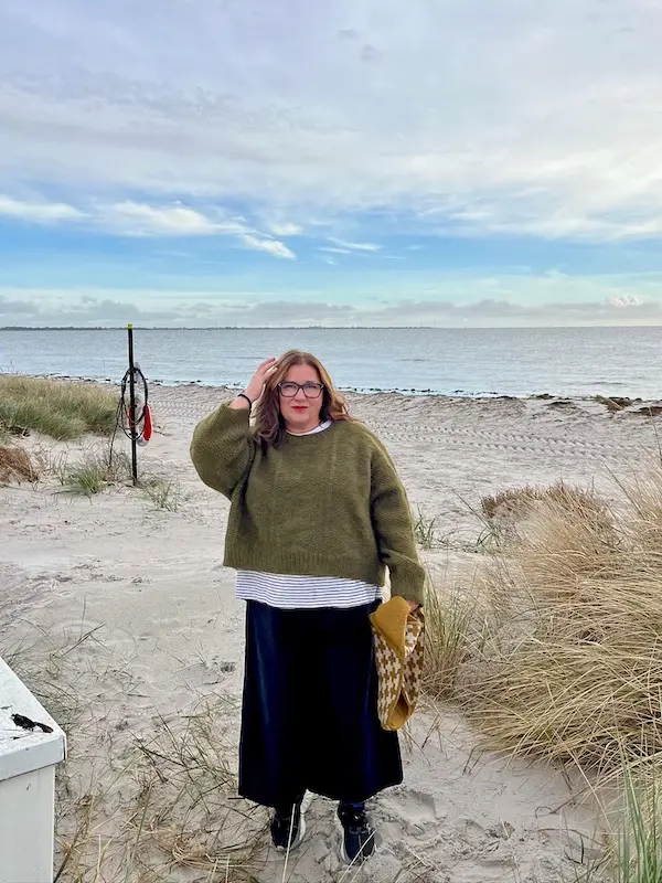 sweater outfits for plus size petite women over 50