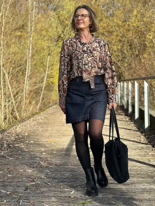 seasonal wardrobe swap checklist for women over 50