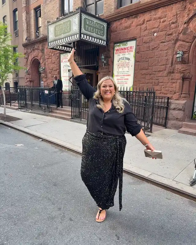 Christmas outfits for plus size petite women over 50