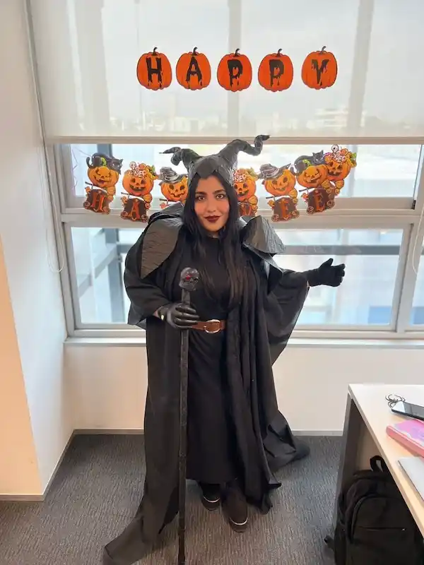 halloween teacher or office costume ideas plus size
