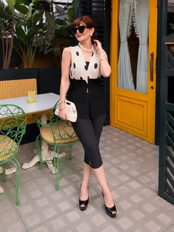 capri pants outfits for plus size petite women over 50