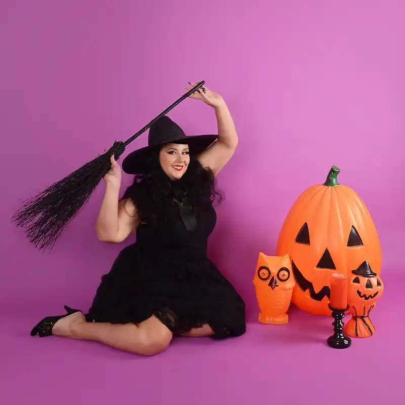 plus size petite black dress halloween looks