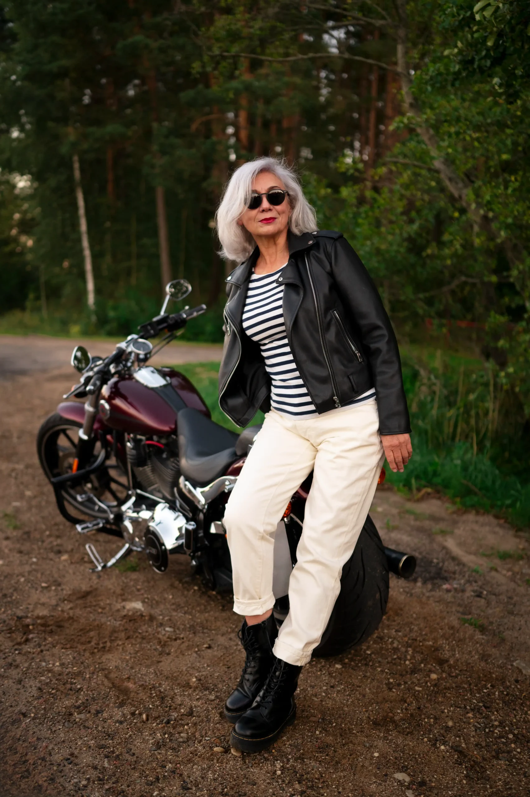 20 Fall Outfits for Plus Size Petite Women Over 50 That Are Effortlessly Chic 11 fall outfits for plus size petite women over 50