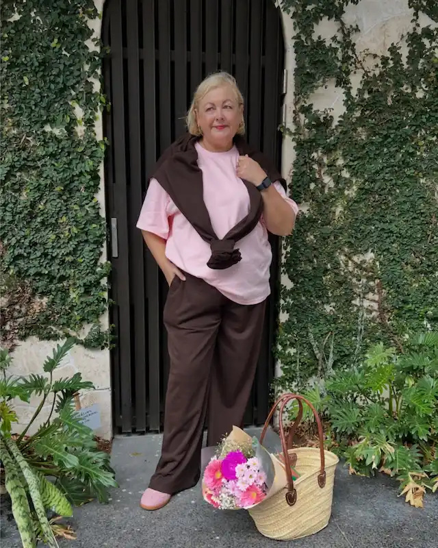stylish outfits for plus size petite women over 50