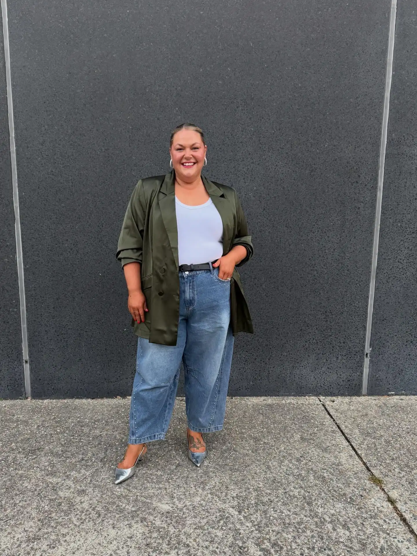 short curvy women over 50 outfit ideas