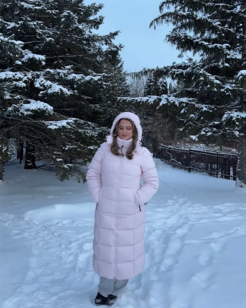 18 Puffer Jacket Outfits for Plus Size Petite Women Over 50 That Aren't Bulky 3 puffer jacket outfits for plus size petite women over 50