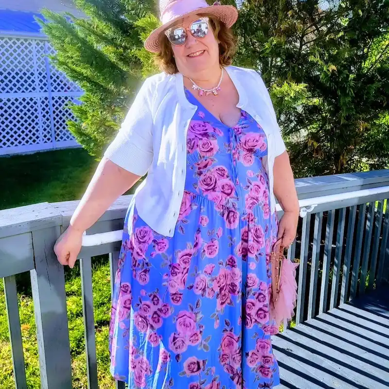 stylish outfits for plus size petite women over 50