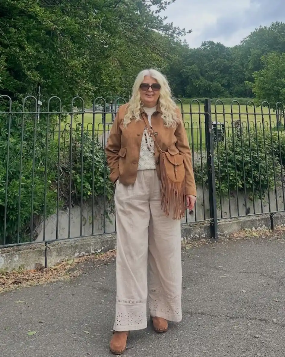 camel and tan outfits for plus size petite women over 50