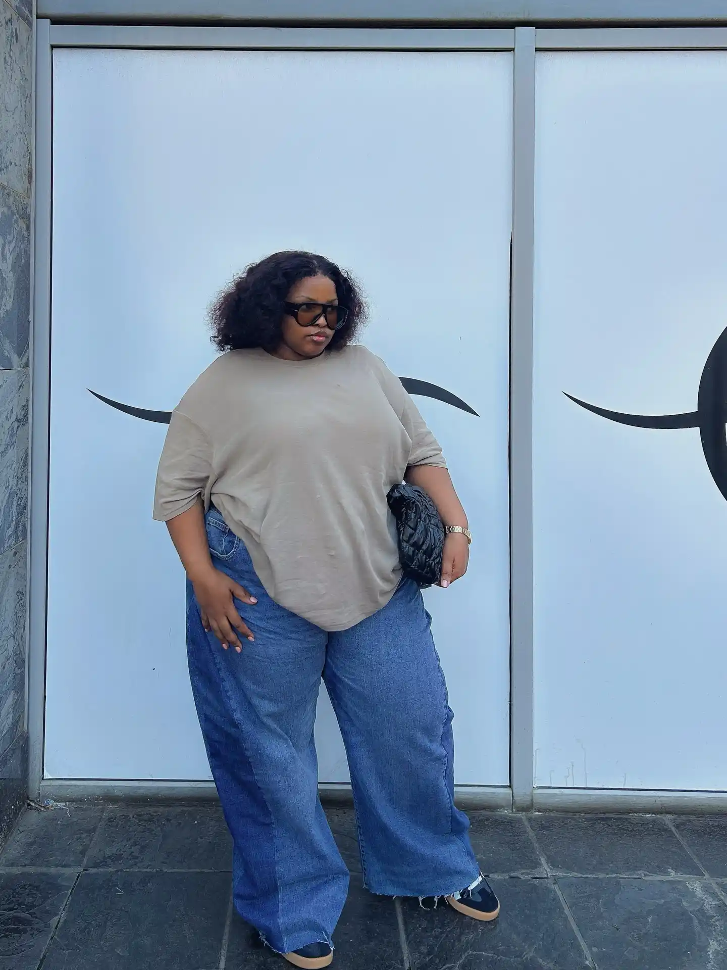 short curvy women over 50 outfit ideas