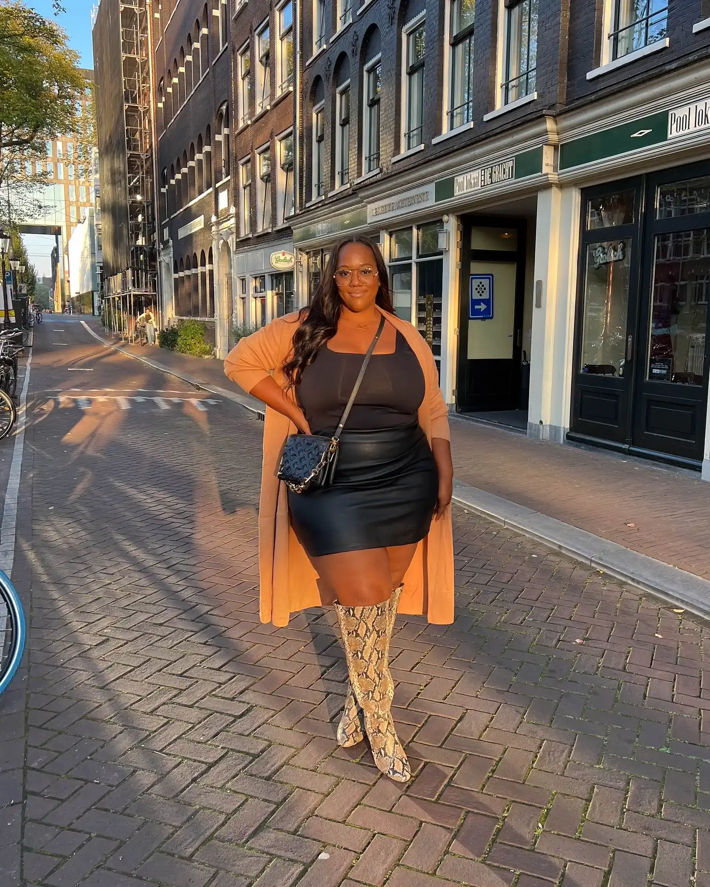 18 Cardigan Outfits for Plus Size Petite Women Over 50 That Feel Cozy and Chic 14 cardigan outfits for plus size petite women over 50