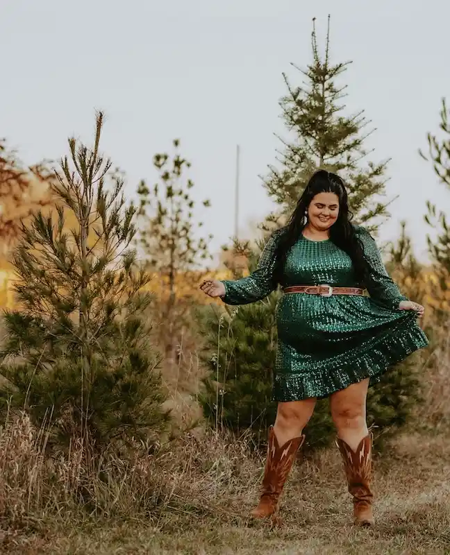 21 Thanksgiving Outfits for Plus Size Petite Women Over 50 (Comfortable and Cute) 10 Thanksgiving outfits for plus size petite women over 50