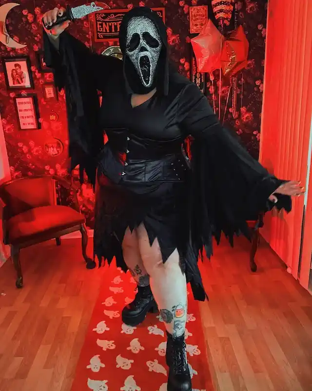 plus size petite black dress halloween looks
