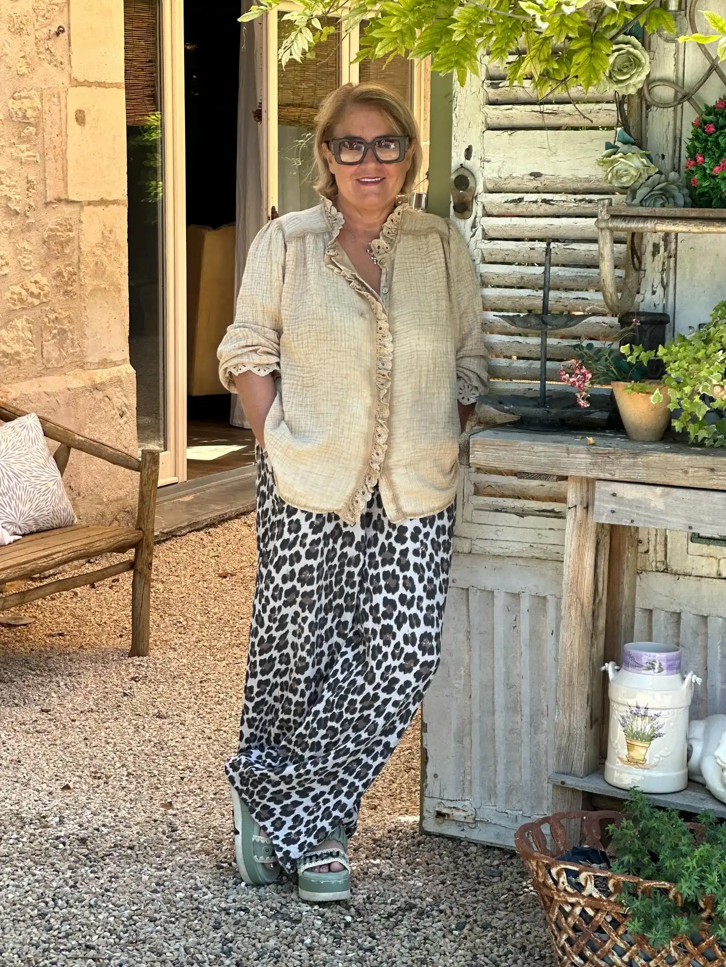 16 Plus Size Petite Women Over 50 Outfit Ideas You Need to Try 8 plus size petite women over 50 outfit ideas