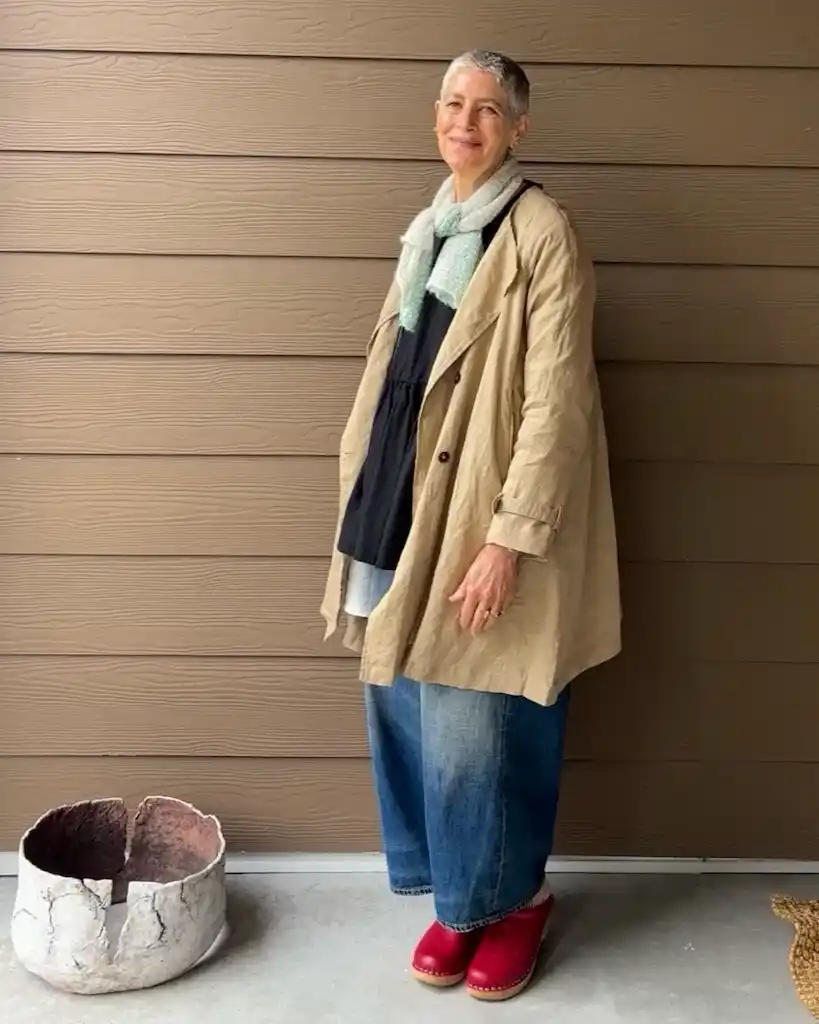 21 Fall Layering Outfits for Plus Size Petite Women Over 50 That Actually Work 18 fall layering outfits for plus size petite women over 50