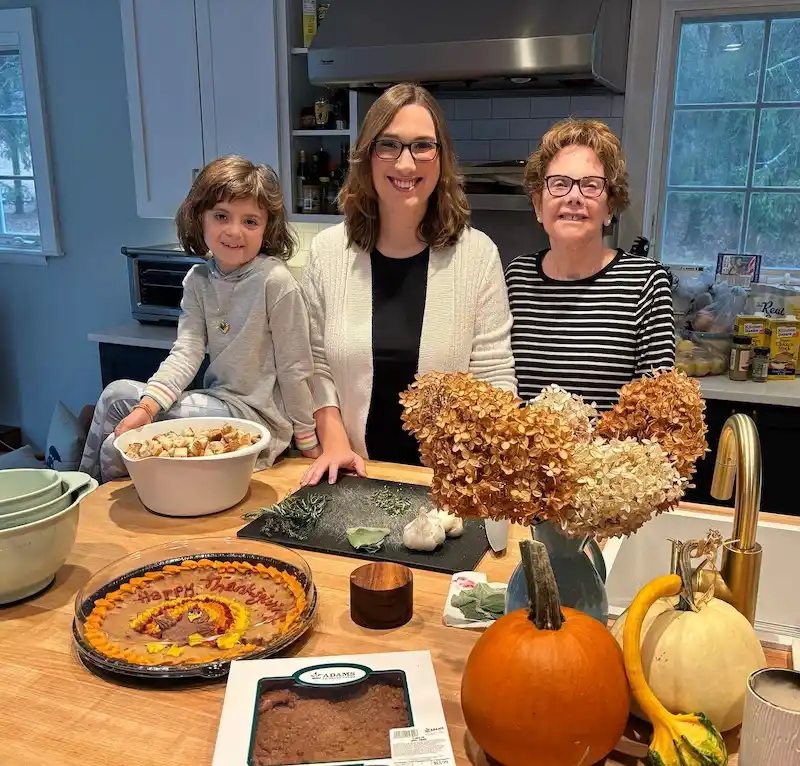 21 Thanksgiving Outfit Ideas for Grandma 14 thanksgiving outfit ideas for grandma