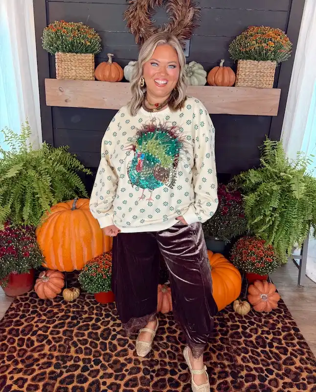 thanksgiving outfits for women who are hosting dinner