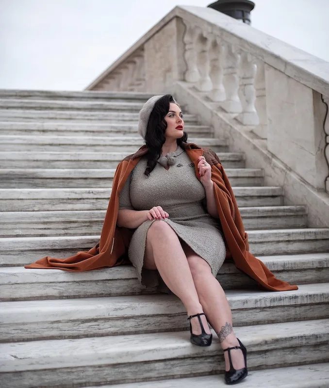 elegant thanksgiving outfits for plus size women