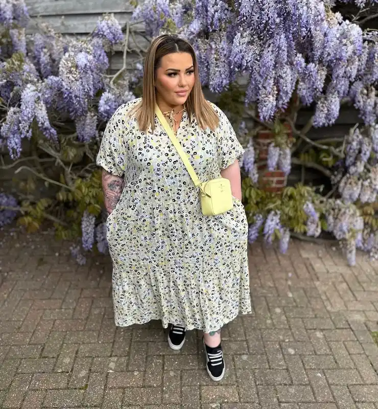 22 Outfits That Hide the Belly for Plus Size Petite Women Over 50 6 outfits that hide belly plus size petite women over 50