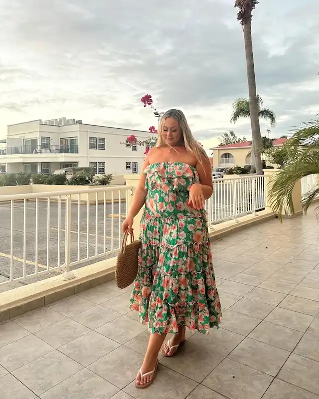 20 Florida Outfits for Plus Size Petite Women Over 50 (Snowbird-Approved) 22 Florida outfits for plus size petite women over 50