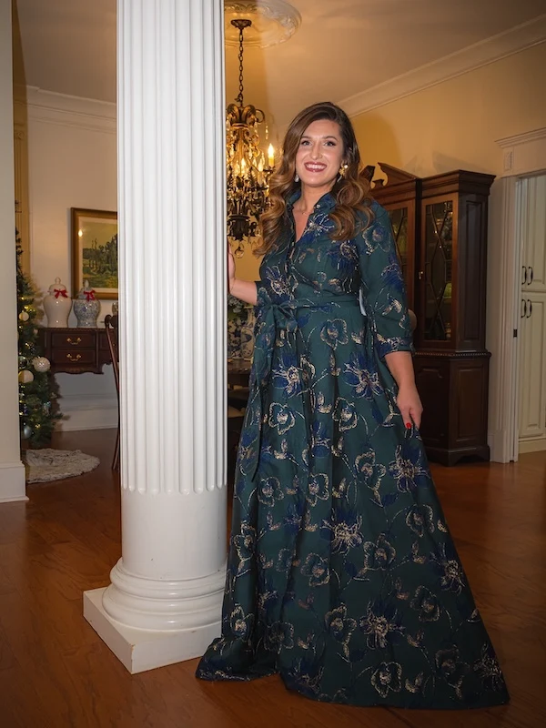thanksgiving outfits for women who are hosting dinner