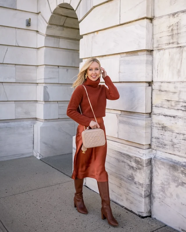 thanksgiving outfits for women who are hosting dinner