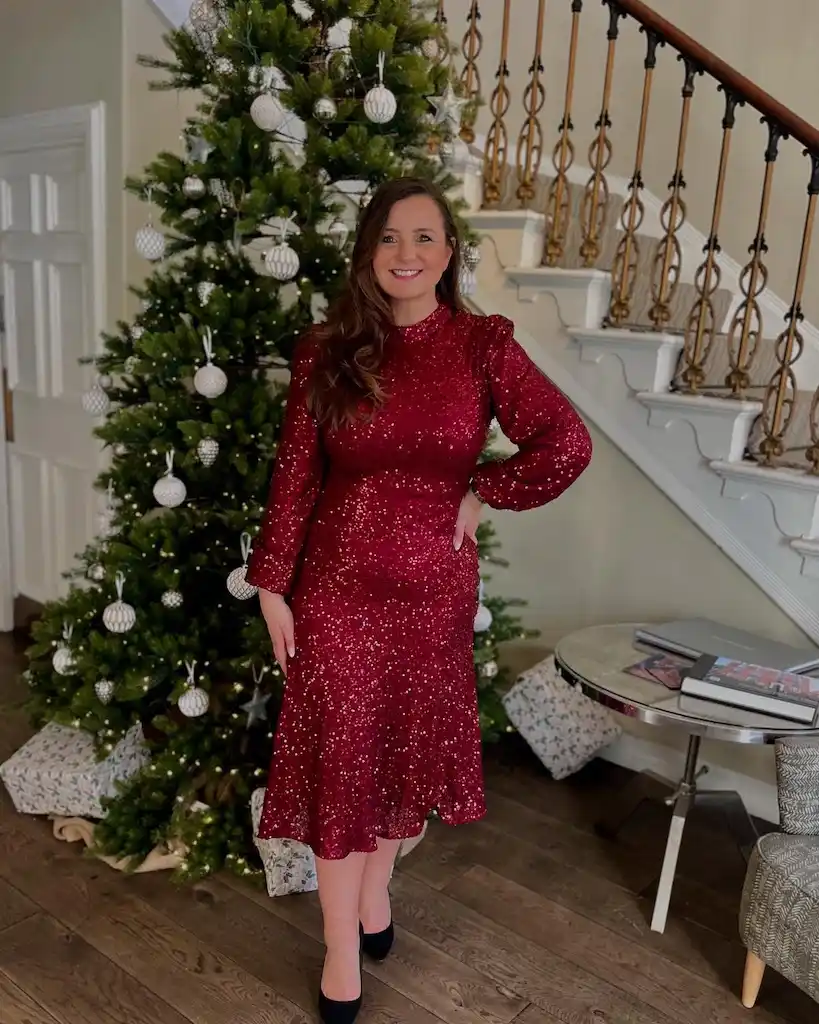 holiday party outfits for plus size petite women over 50