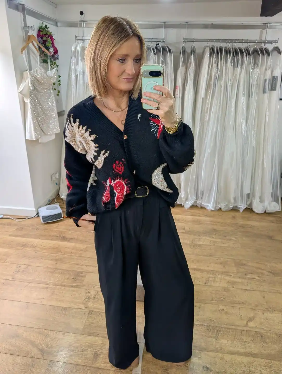 18 Cardigan Outfits for Plus Size Petite Women Over 50 That Feel Cozy and Chic 18 cardigan outfits for plus size petite women over 50