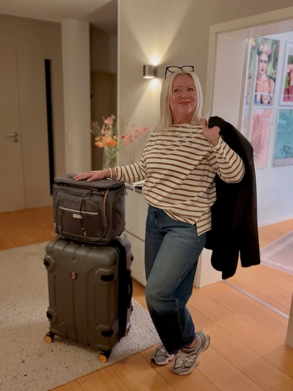 21 Thanksgiving Travel Outfit Ideas 3 thanksgiving travel outfit ideas