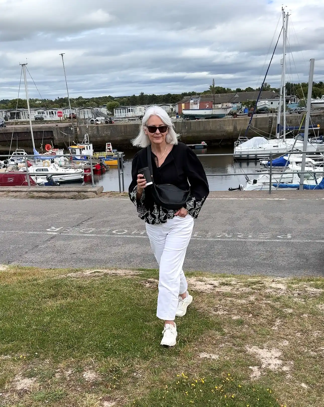 16 Plus Size Petite Women Over 50 Outfit Ideas You Need to Try 3 plus size petite women over 50 outfit ideas