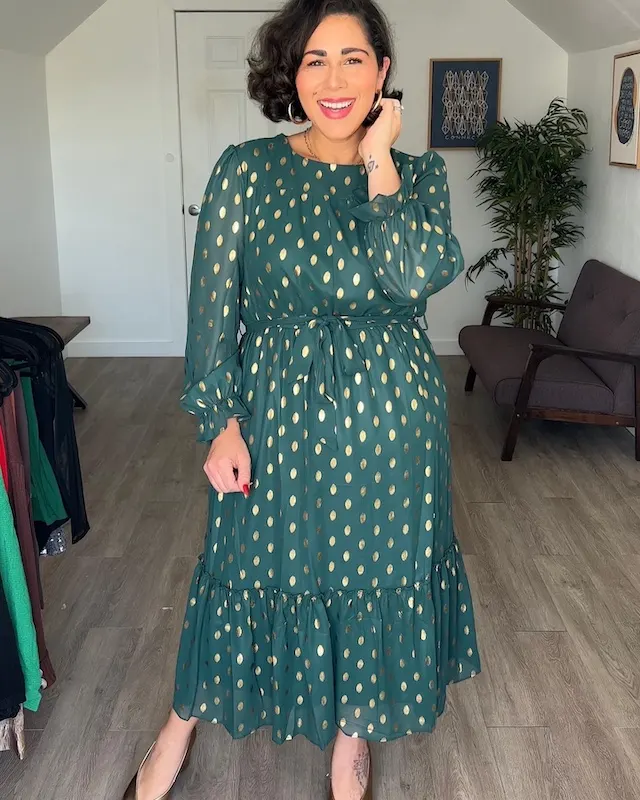 15 Best Christmas Dresses for Petite Plus Size Women Over 50 3 best christmas dresses for petite plus size women over 50
