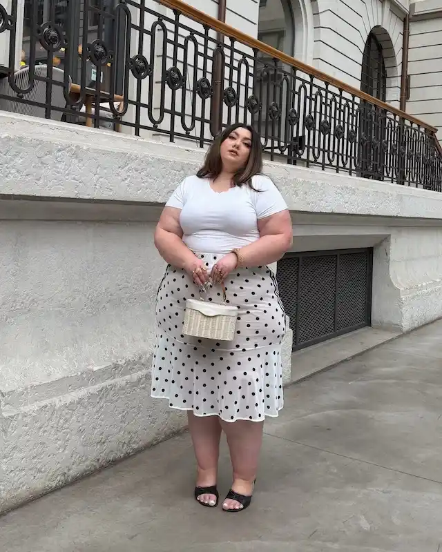 21 Cute Outfits for Plus Size Petite Women Over 50 That Turn Heads 18 cute outfits for plus size petite women over 50